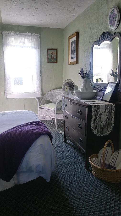 Moore'S Specialties Fundy Bay House Rental Gardner Creek Esterno foto