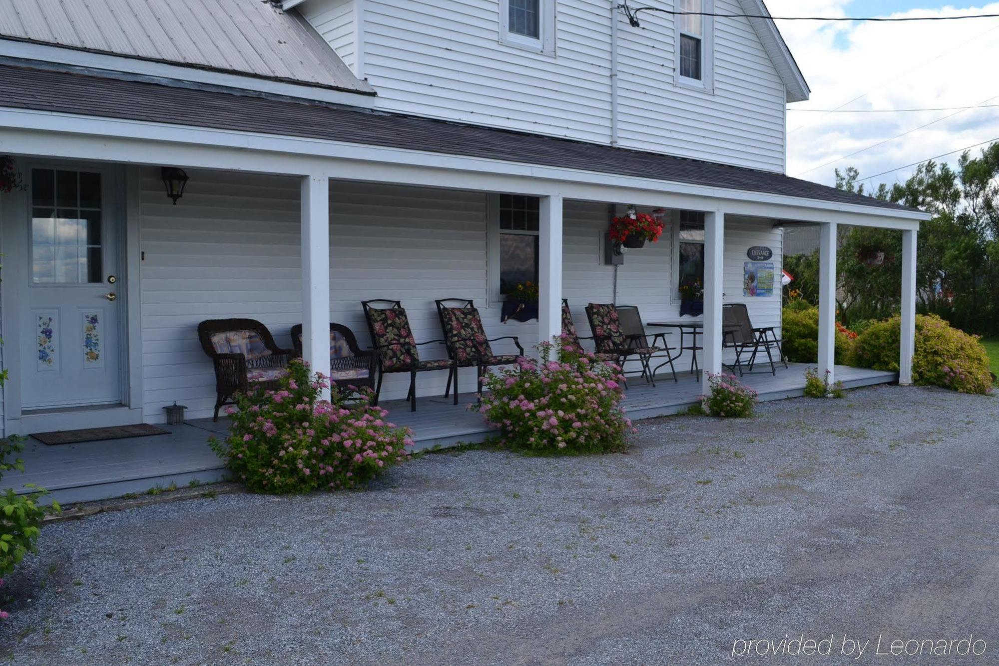 Moore'S Specialties Fundy Bay House Rental Gardner Creek Esterno foto